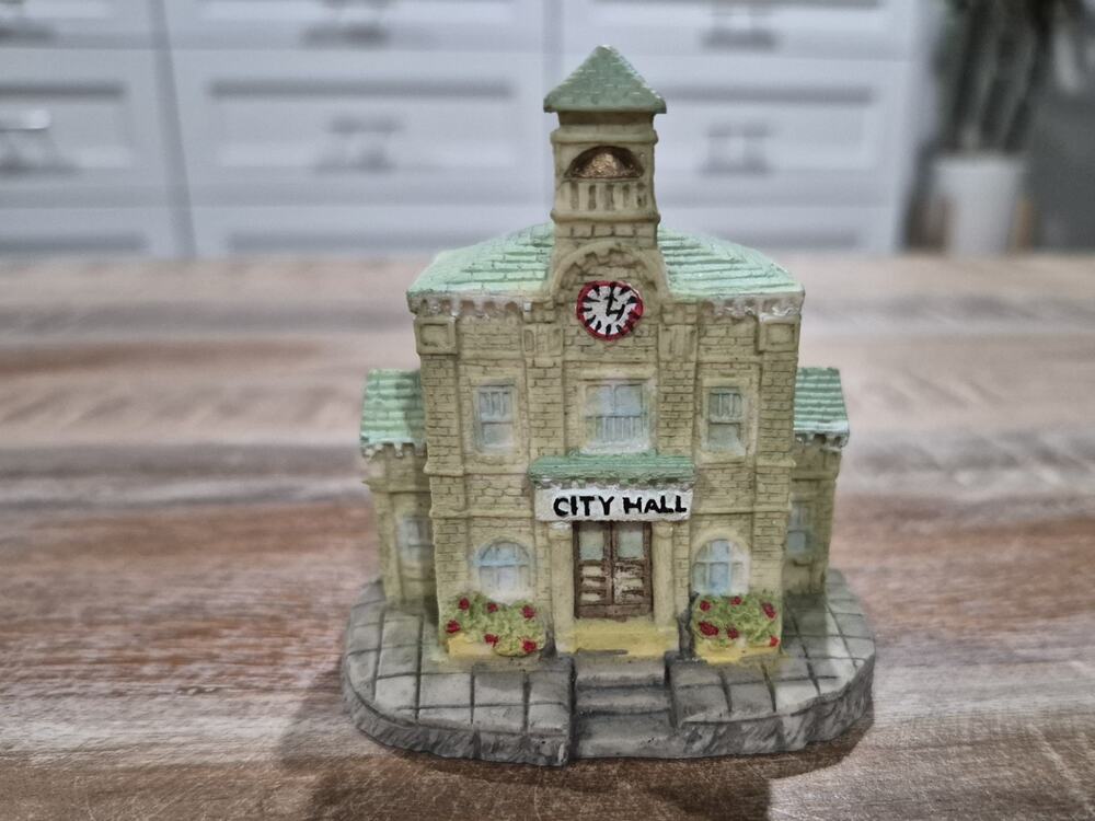 City Hall AH53 The Americana Collection New In The Box